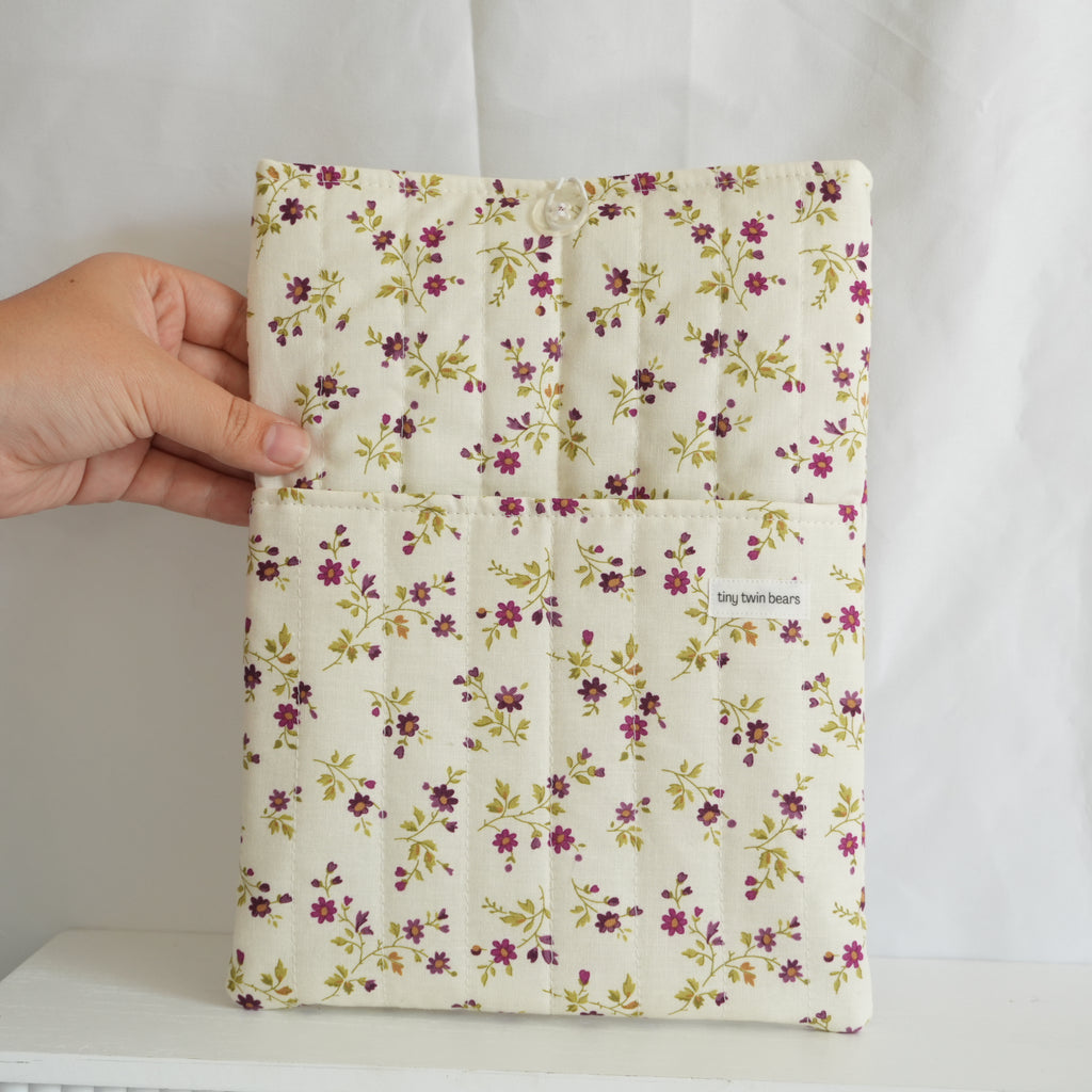 Trellis Vines Book Sleeve