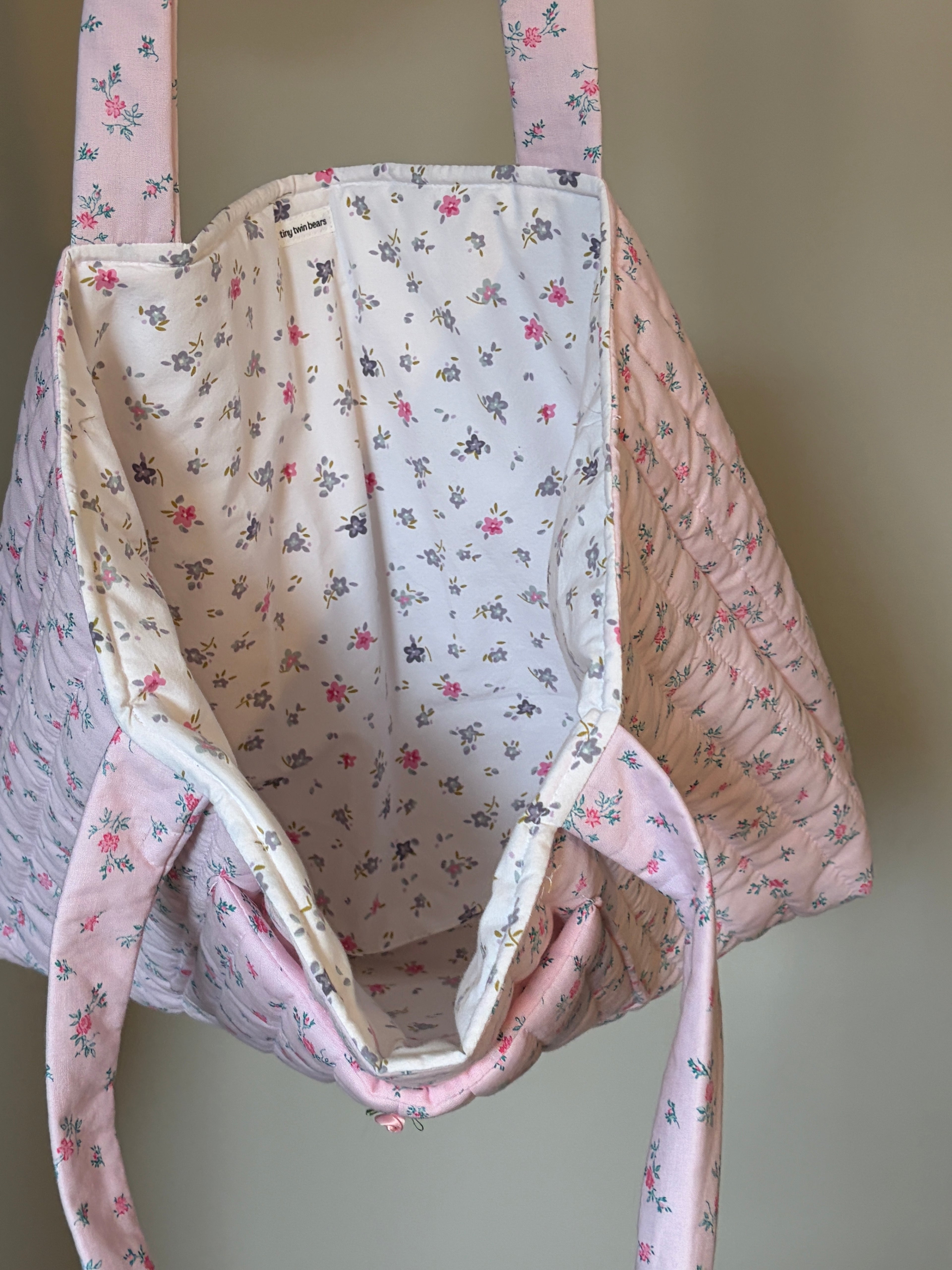 Vintage Rose Bushes - Extra-Large Tote Bag