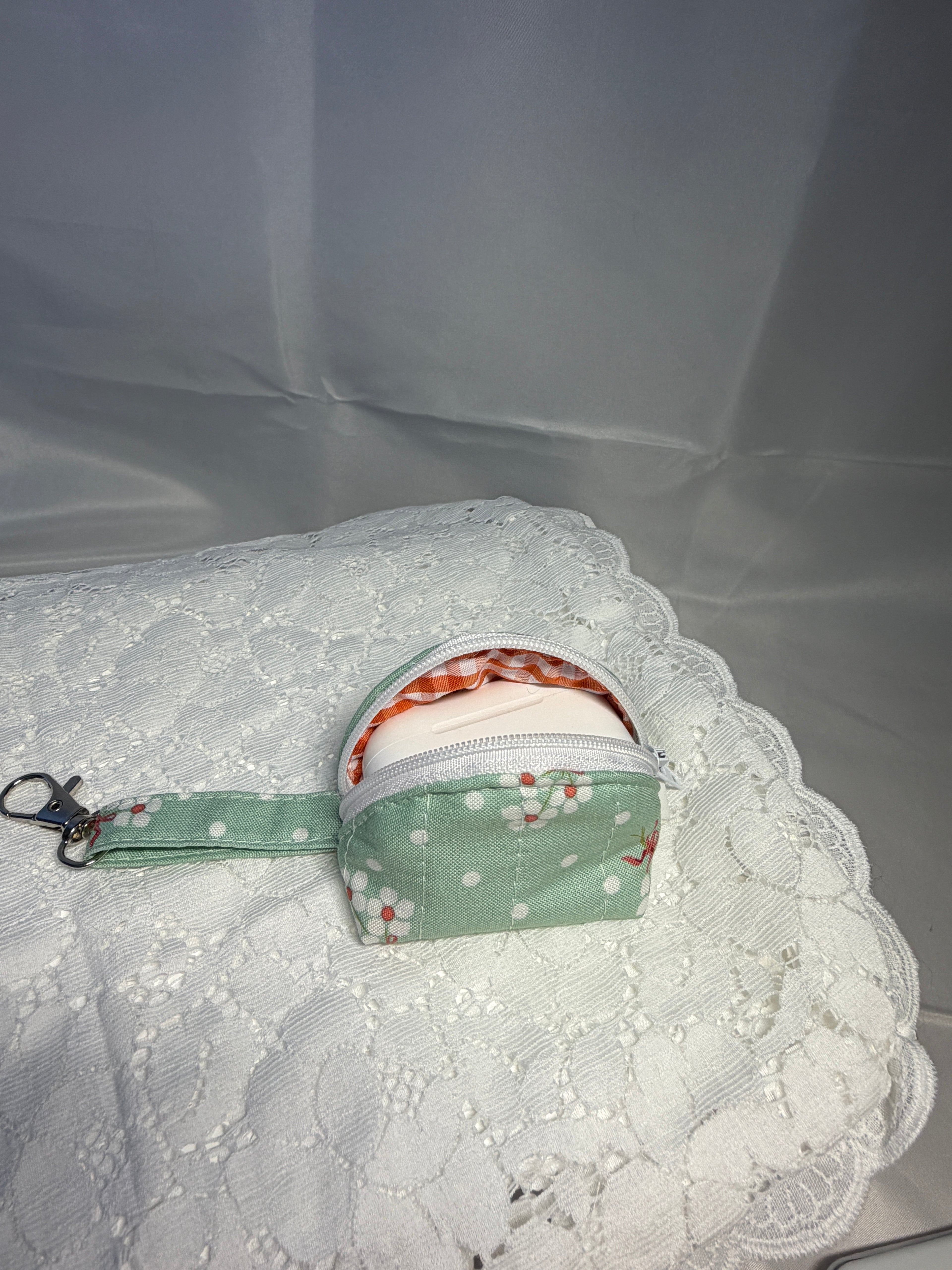 Full Bloom Airpod Case