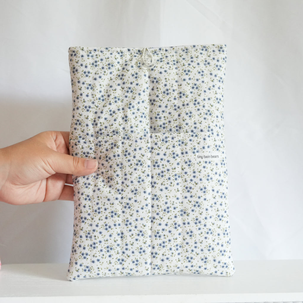 Periwinkle Book Sleeve