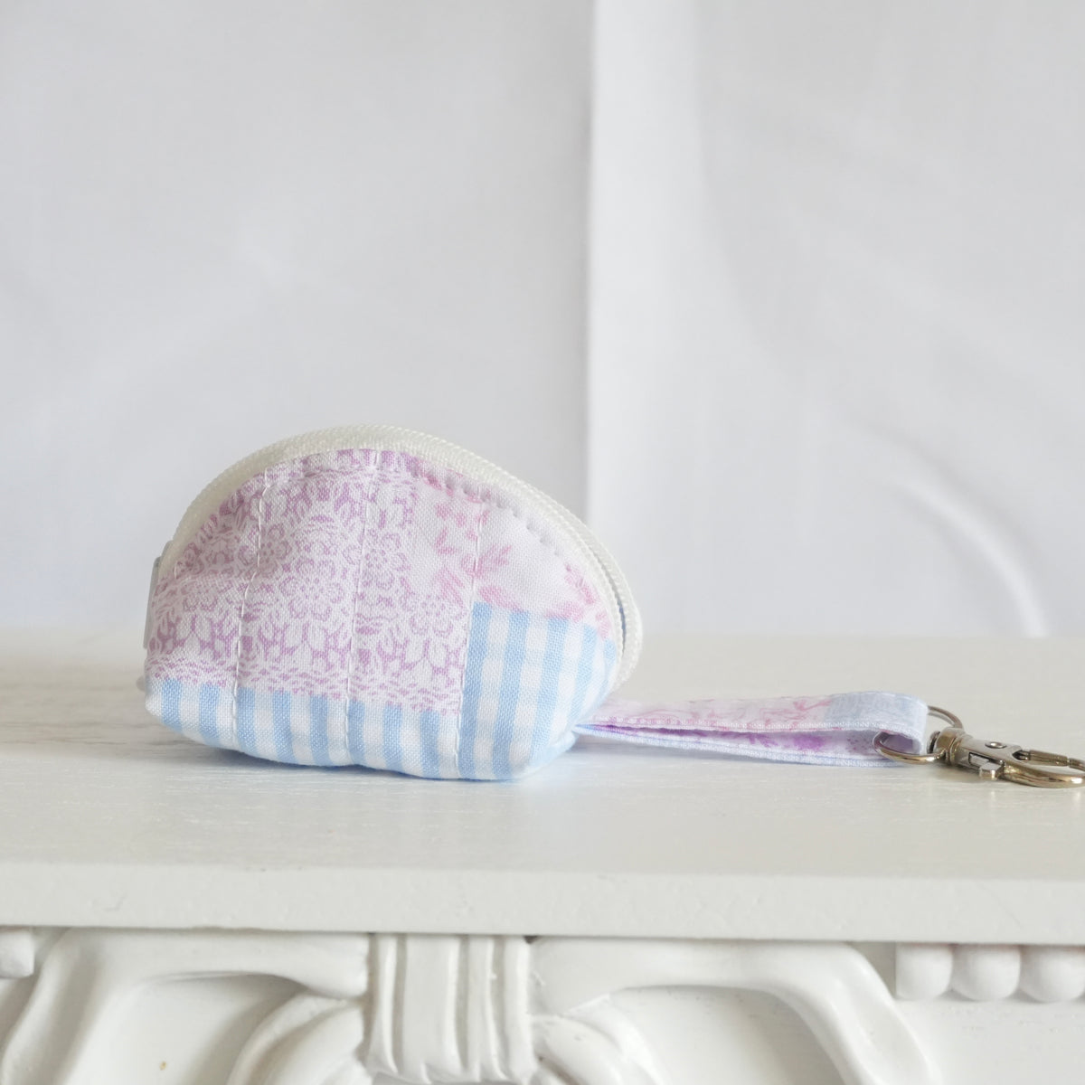 Shabby Chic Patchwork Airpod Case