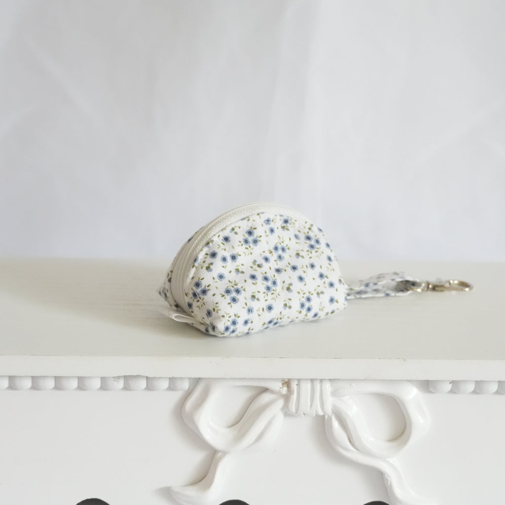 Periwinkle Airpod Case