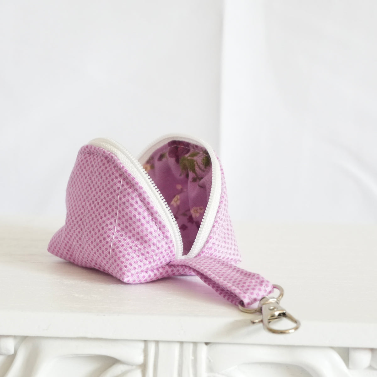 Purple Dot Airpod Case