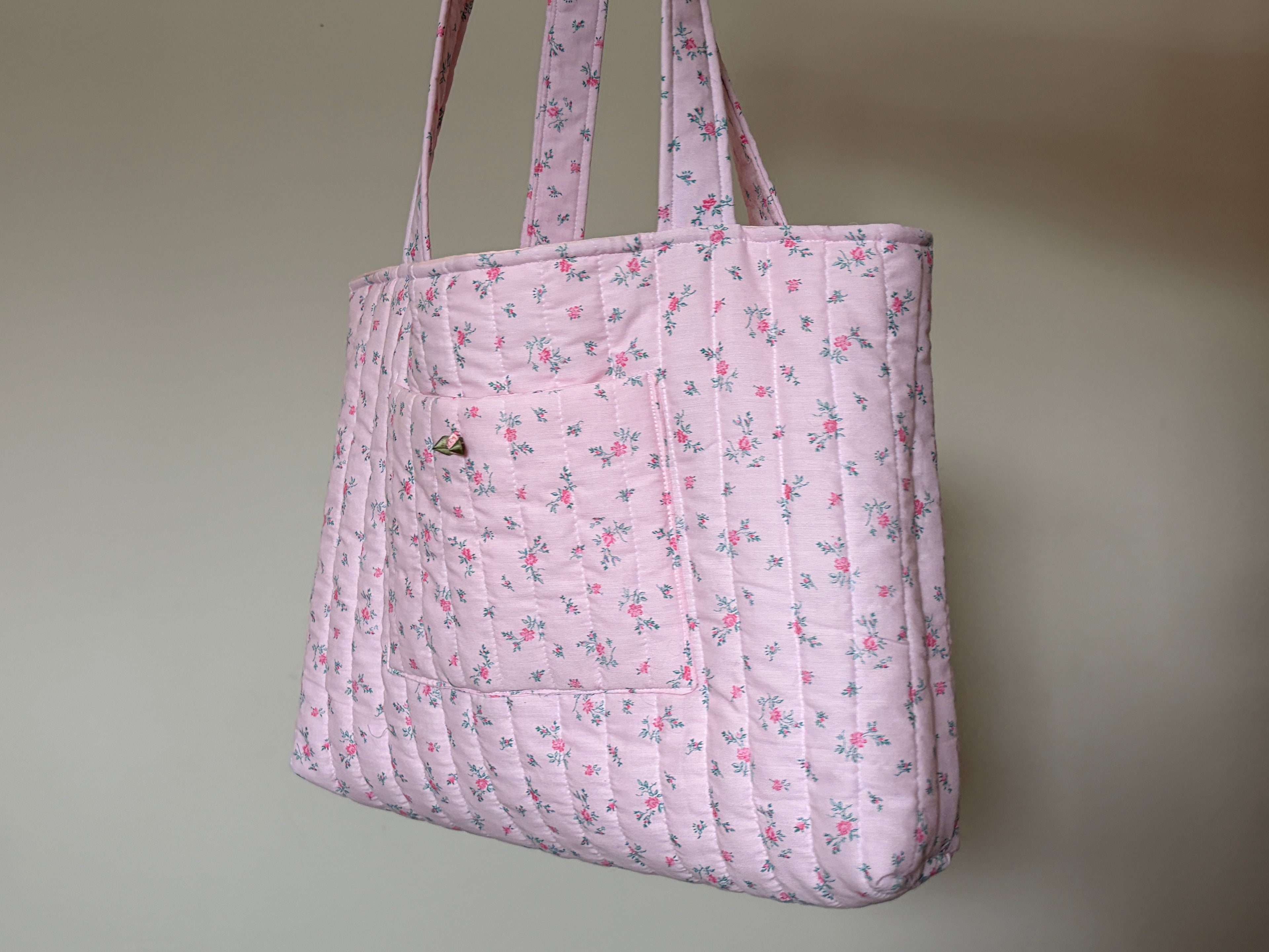 Vintage Rose Bushes - Extra-Large Tote Bag
