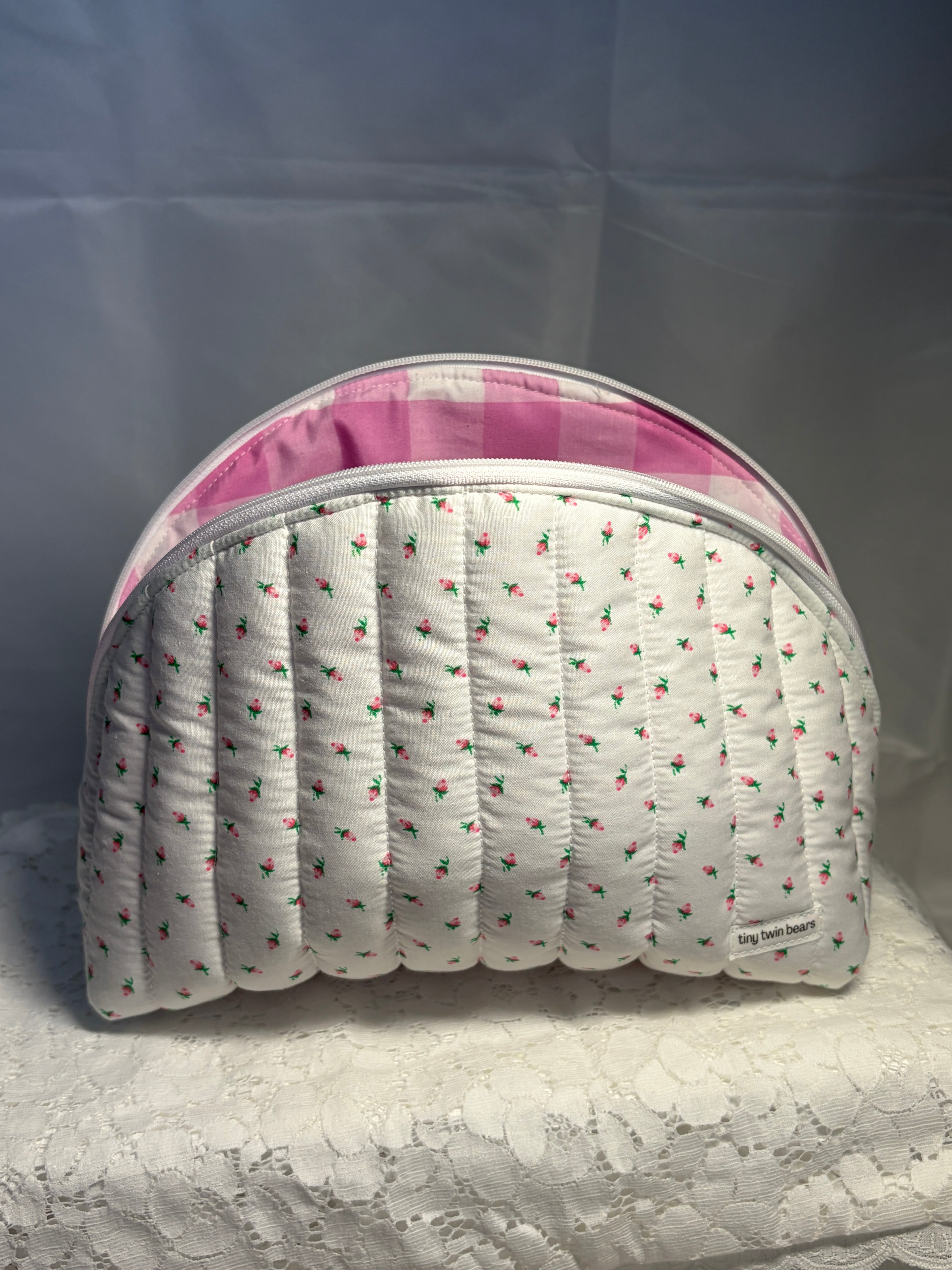Mini Rose Large Clamshell Pouch