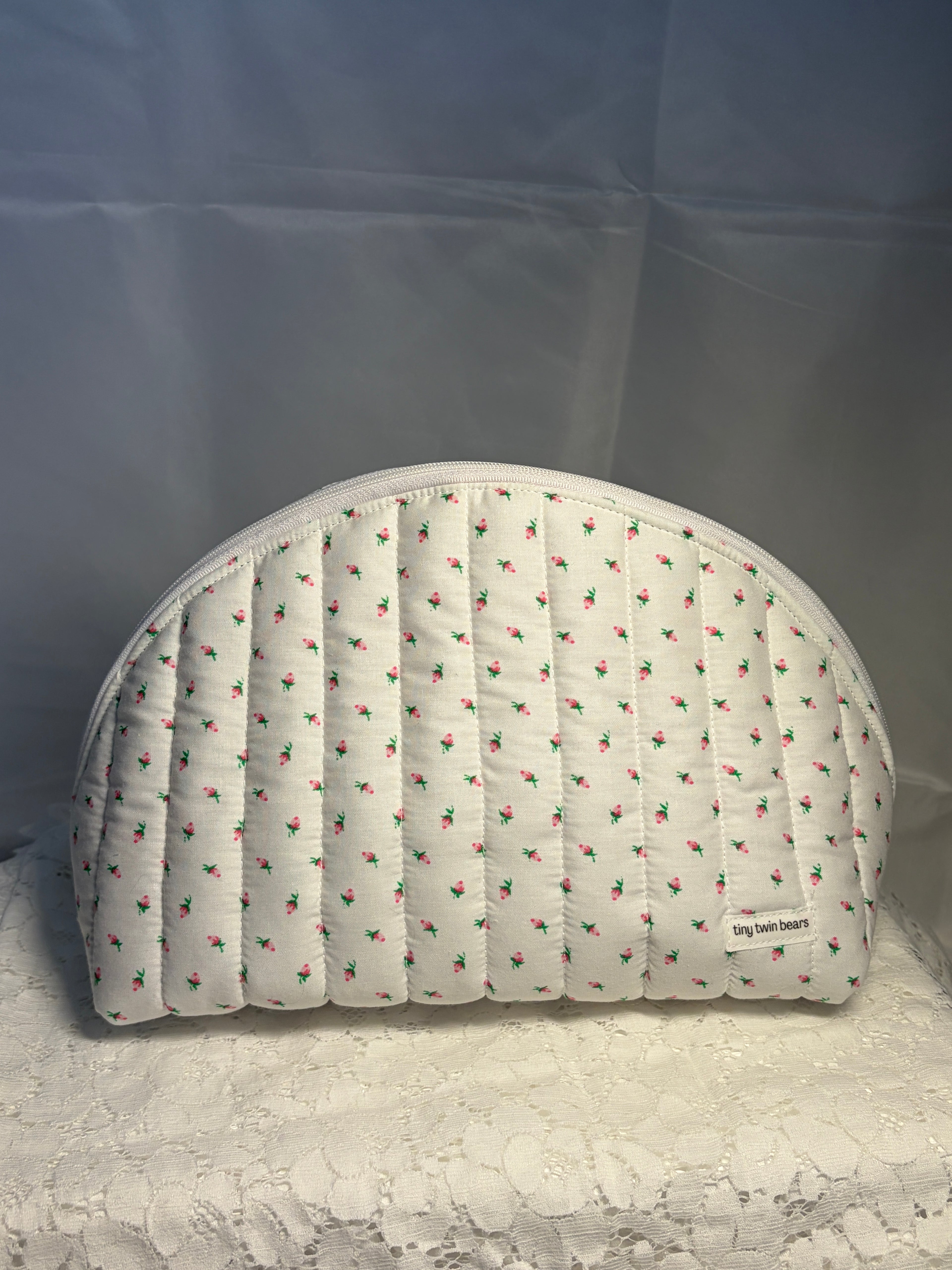 Mini Rose Large Clamshell Pouch