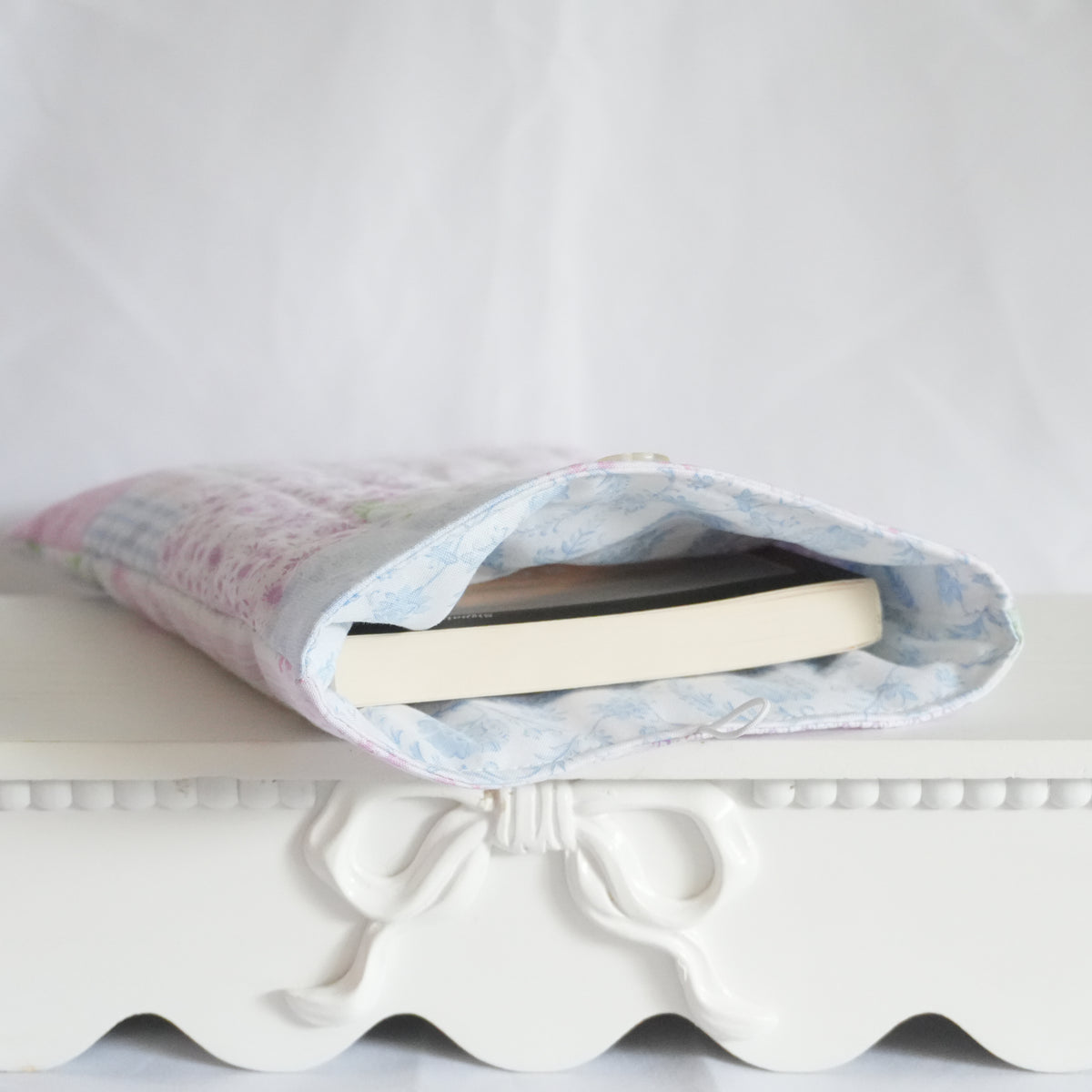 Patchwork Quilted Book Sleeve No Pocket