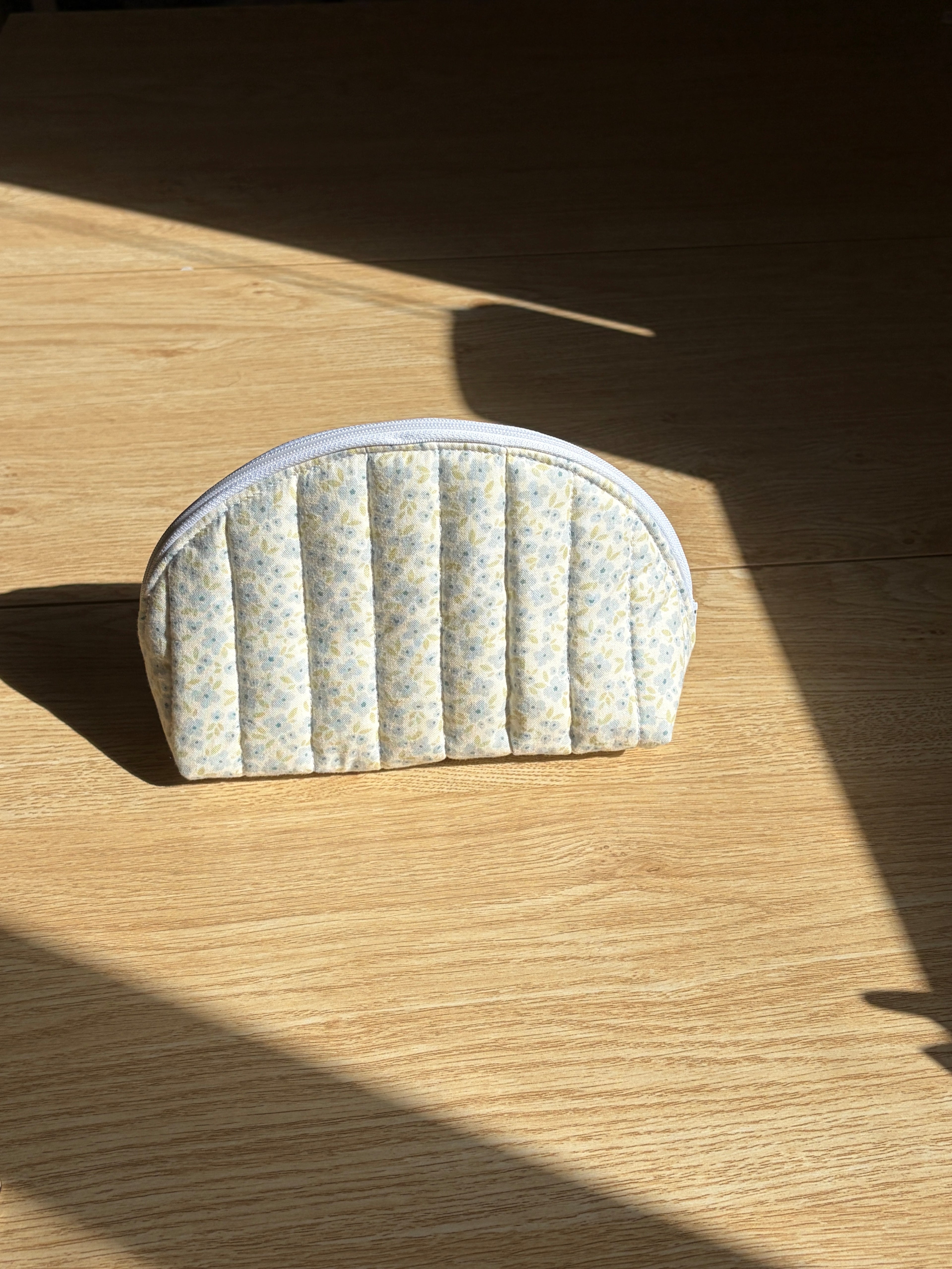 Blue Picnic Medium Clamshell Pouch