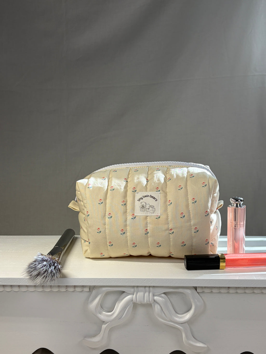 Dainty Floral Boxy Makeup Bag