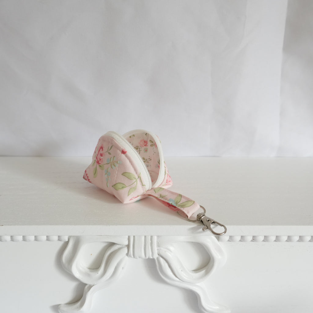 Grandmas Garden Airpod Case