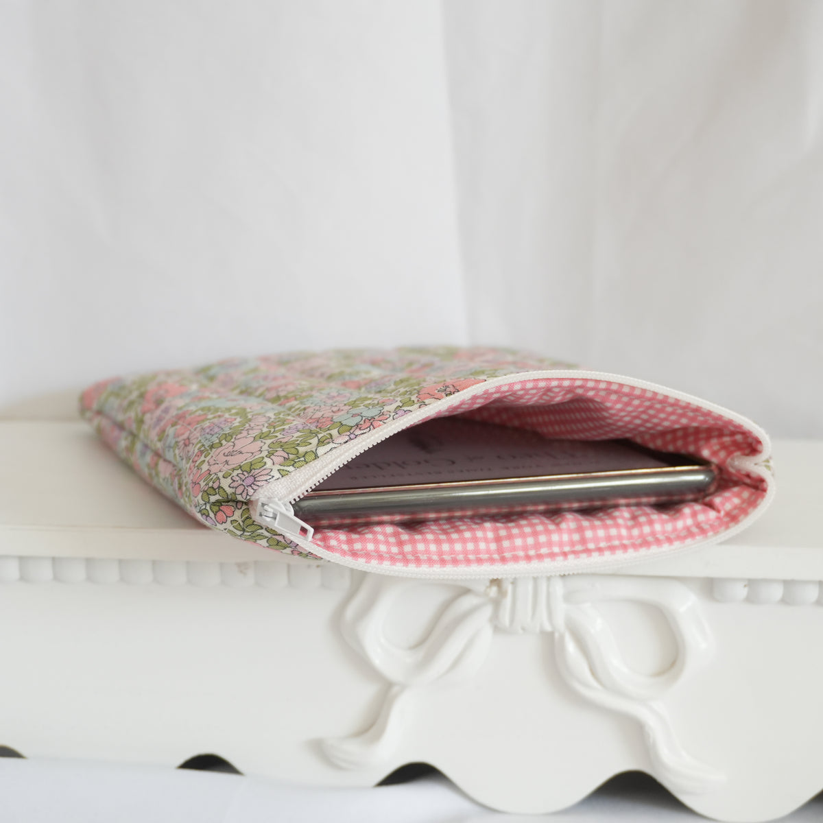 Blooming Garden Kindle Sleeve