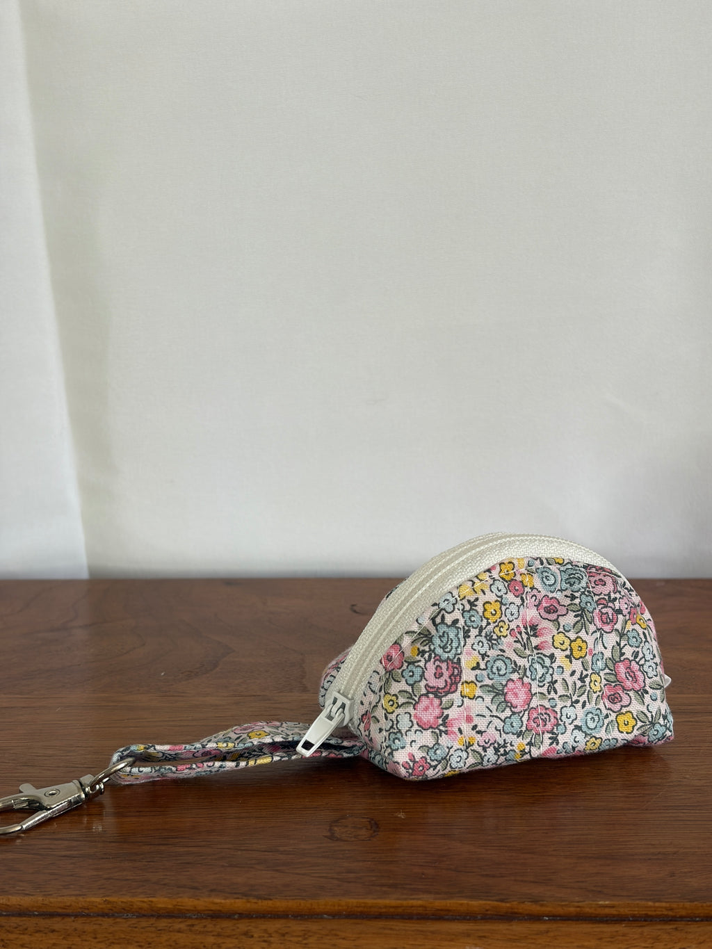 Mauve Ditsy Floral AirPod Case
