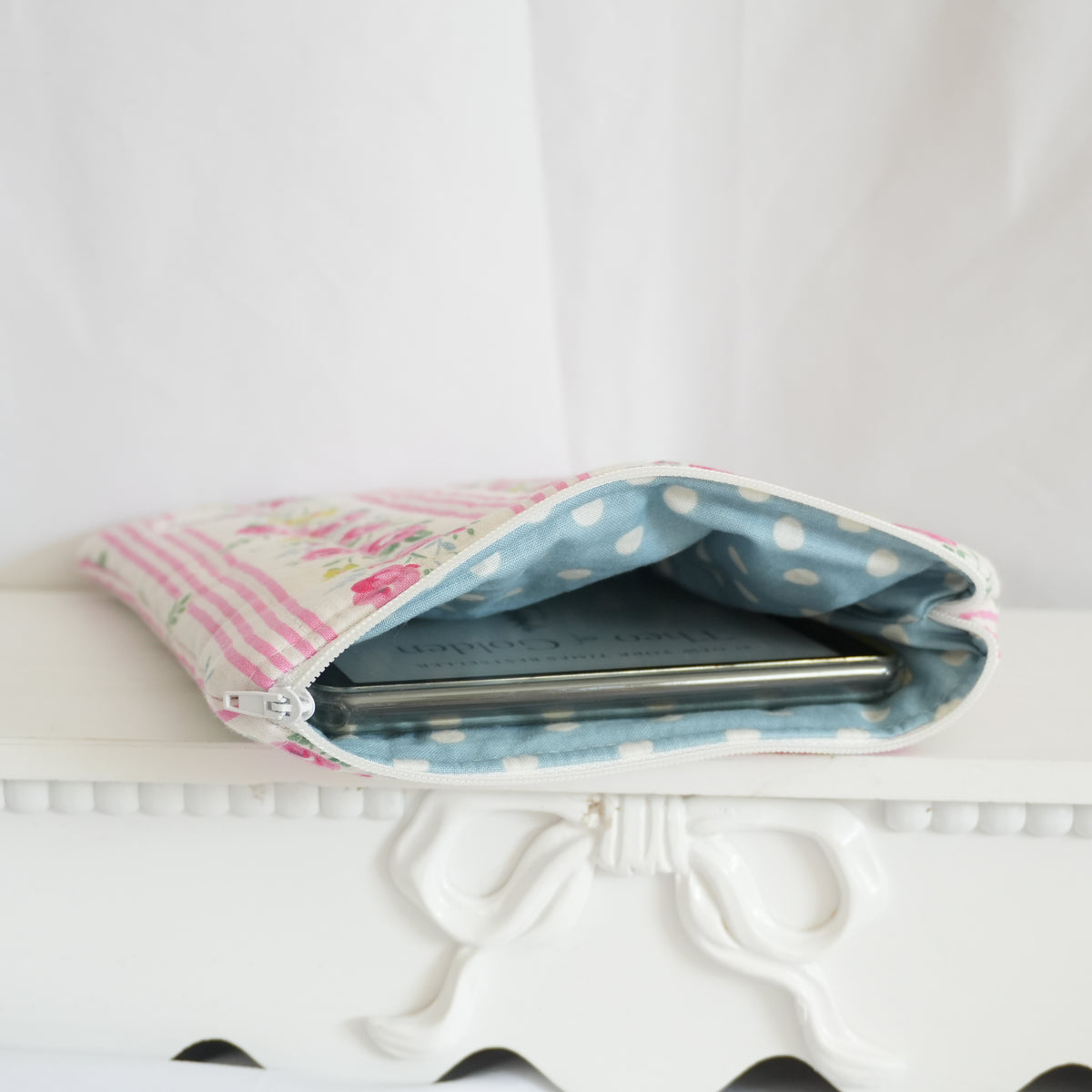 Radiant Rose Kindle Sleeve