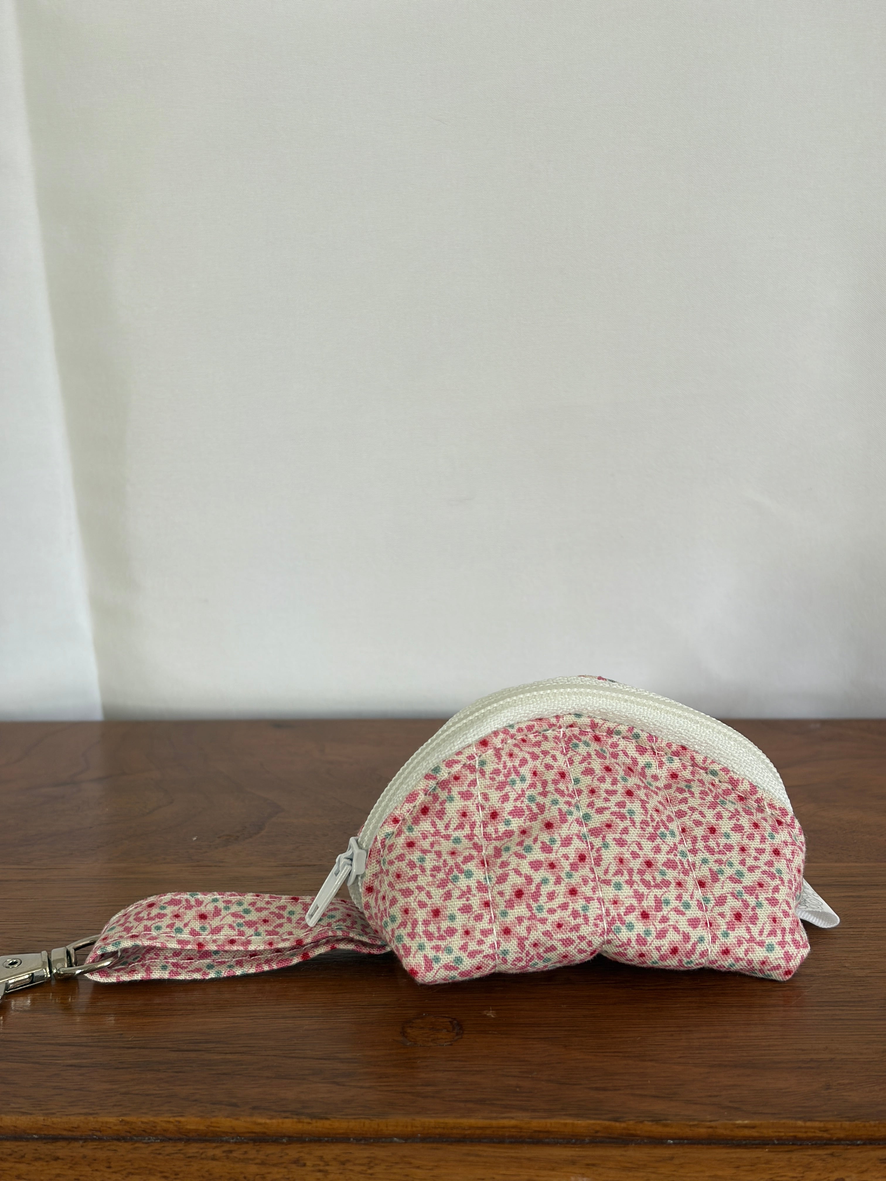Brie Ditsy Floral AirPod Case