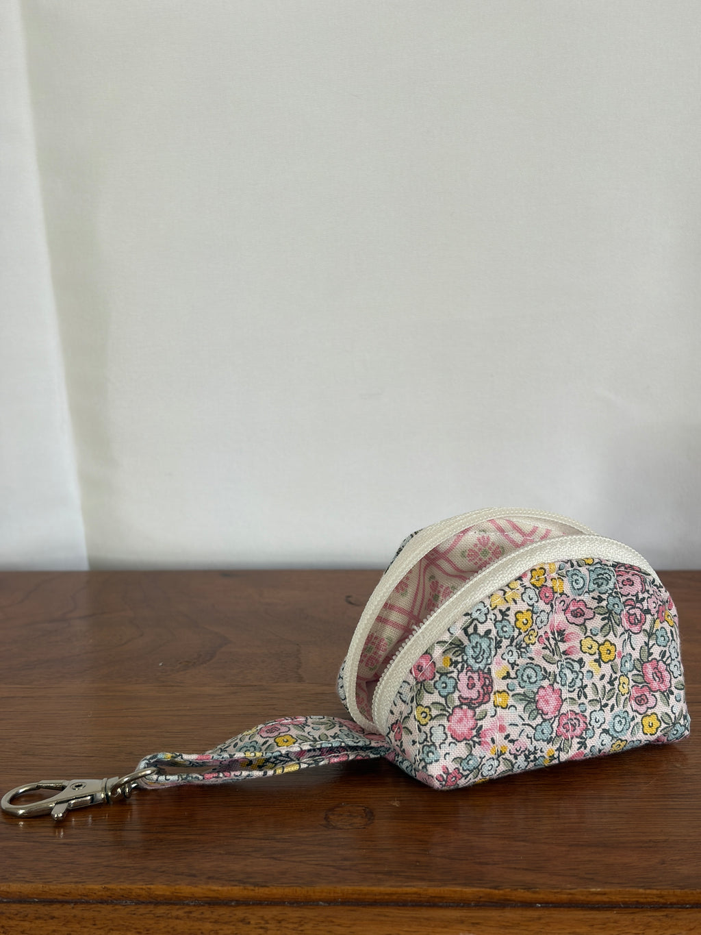 Mauve Ditsy Floral AirPod Case