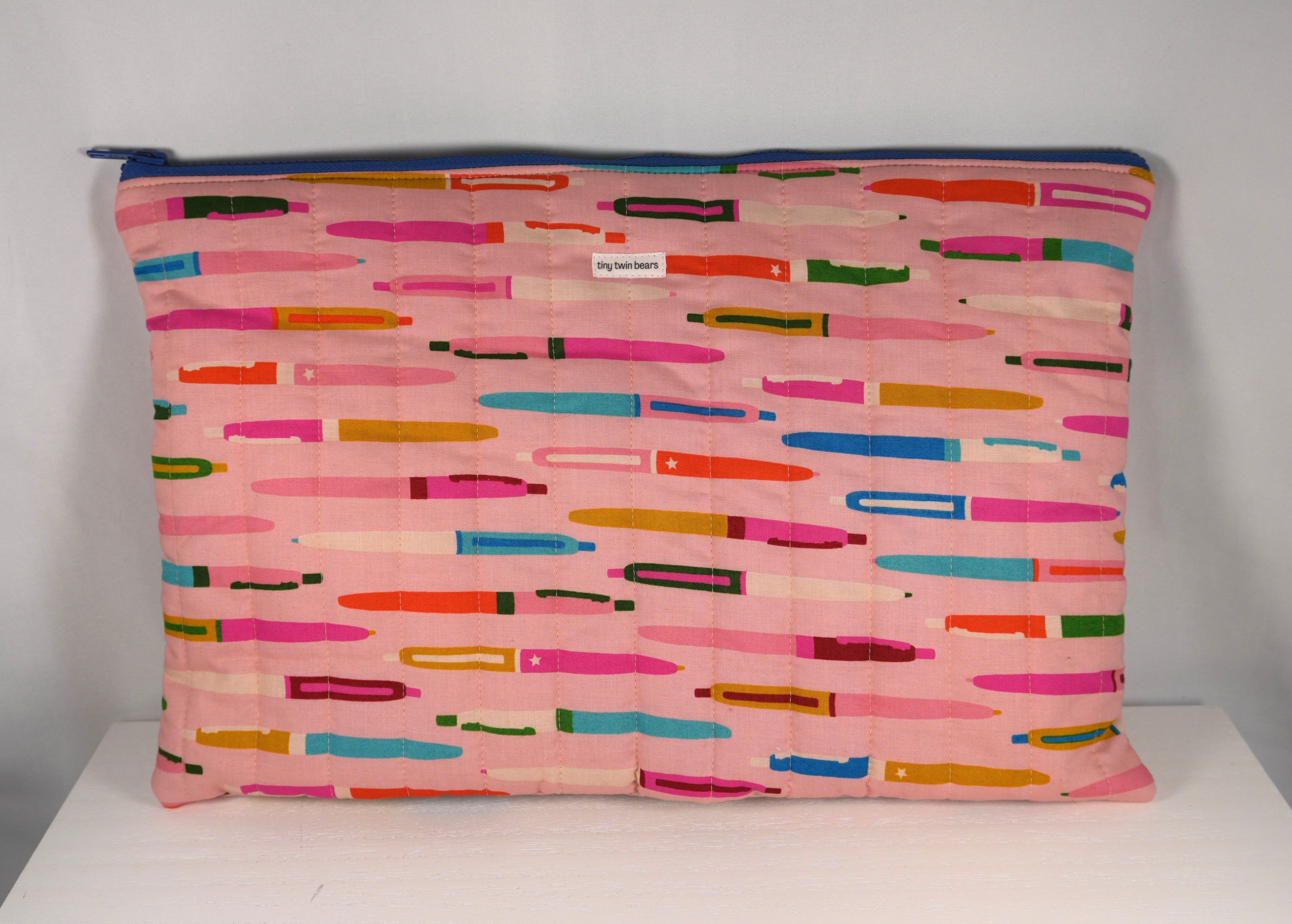 Pen Laptop Sleeve 15 Inch