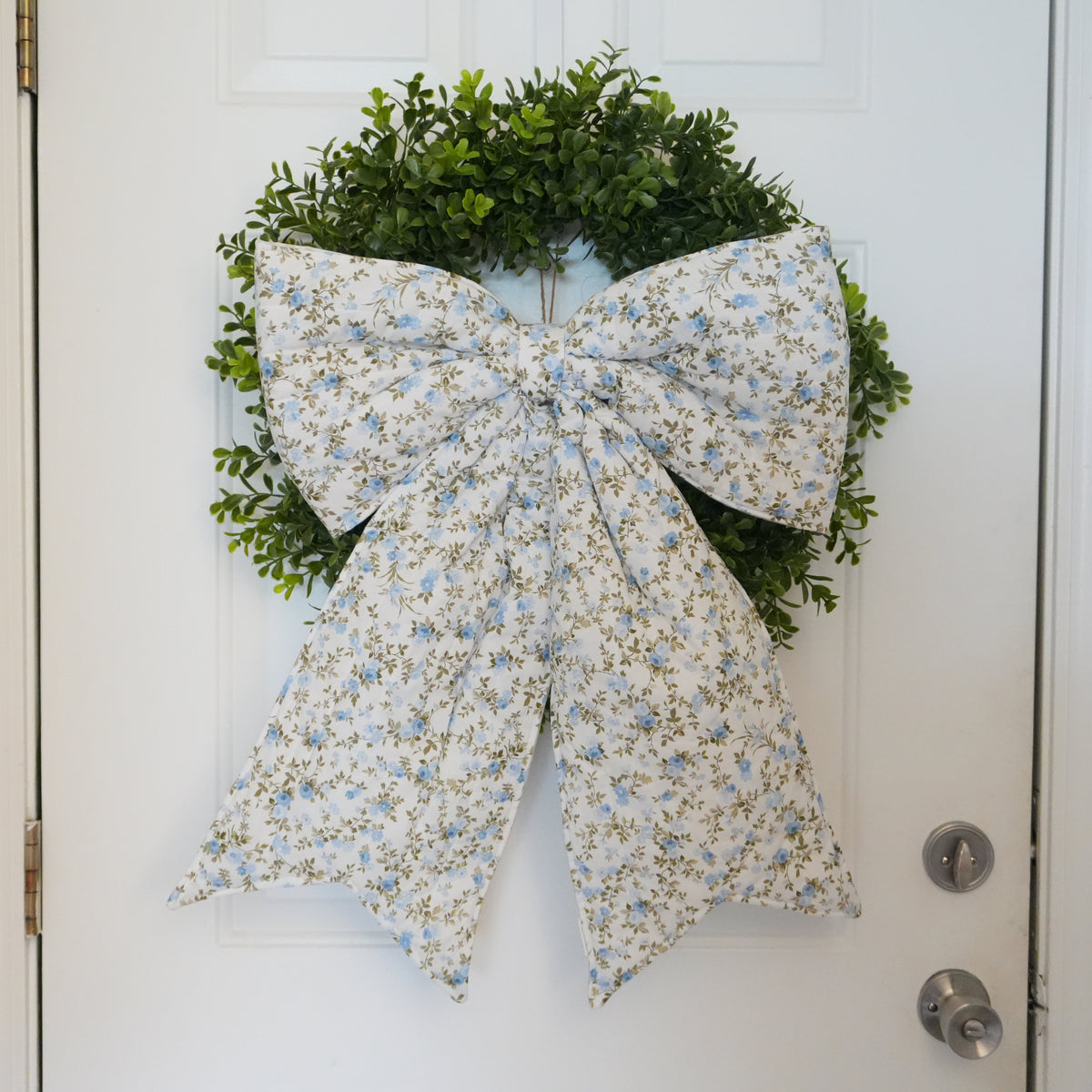 Blue Vine Reversible Giant Door Bow