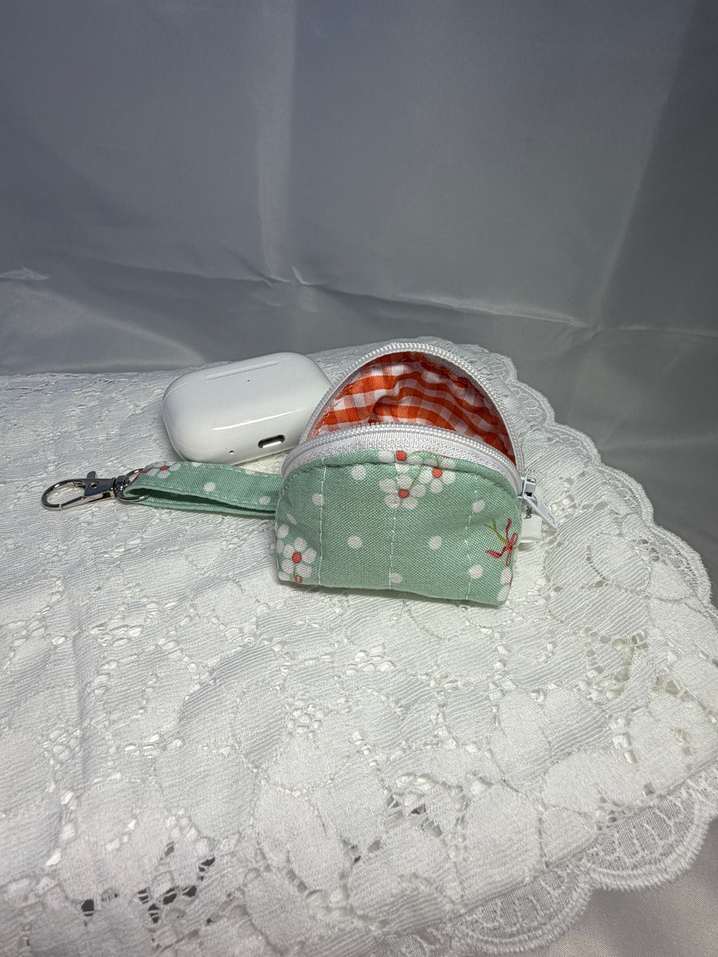 Full Bloom Airpod Case