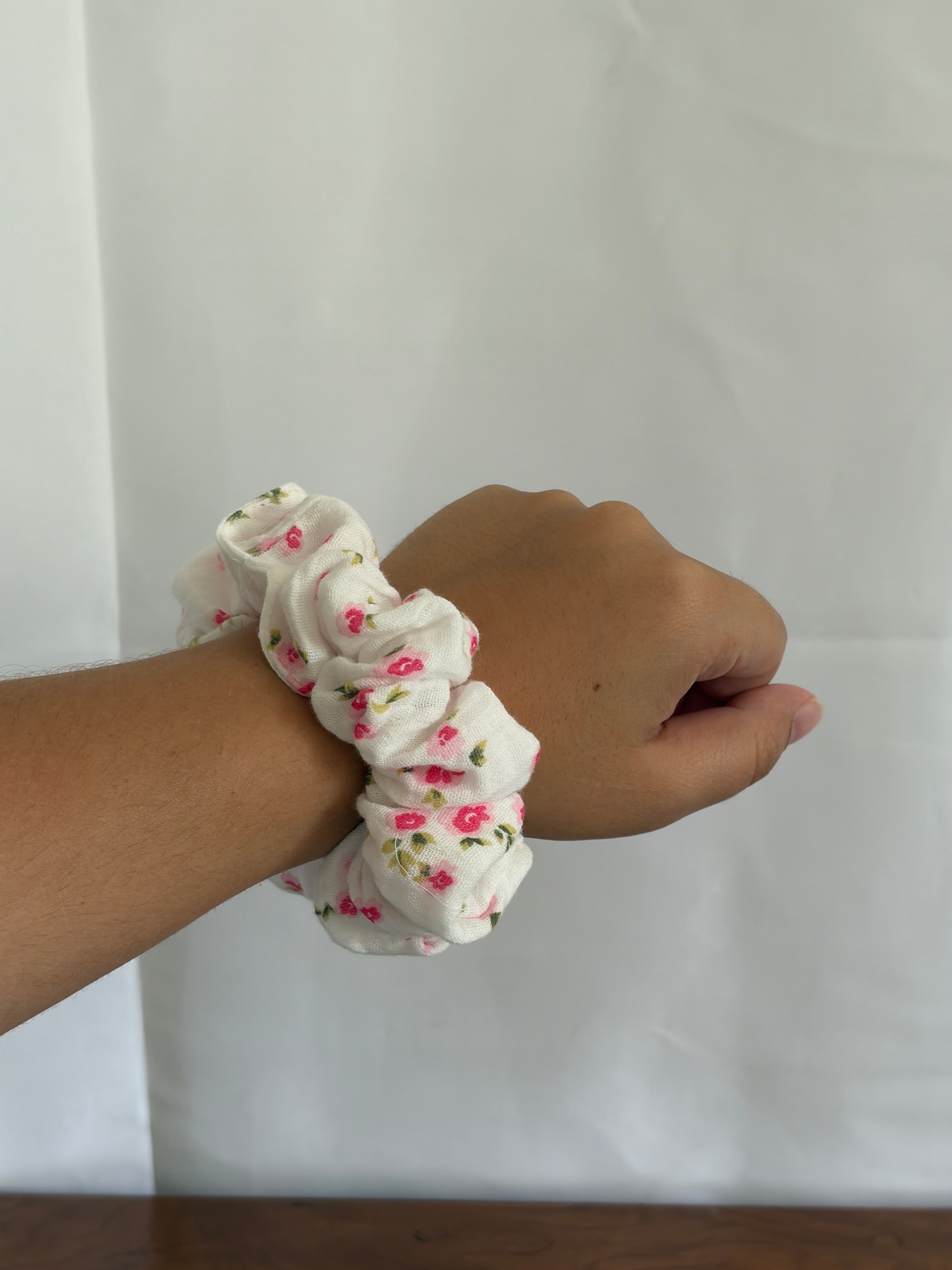 Gauze Cotton Scrunchie