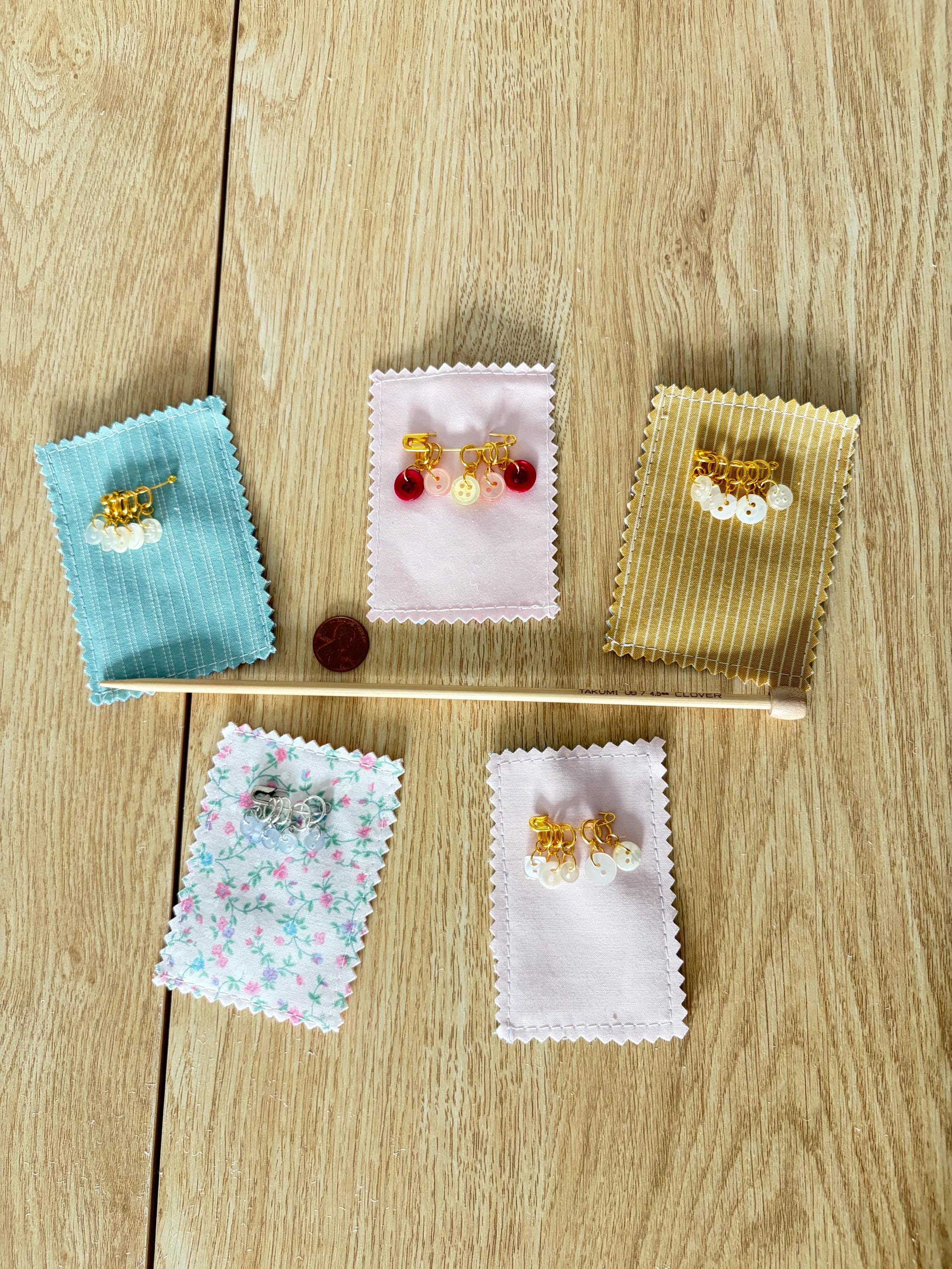 Small Button Knitting Stitch Markers - Sock Project Size