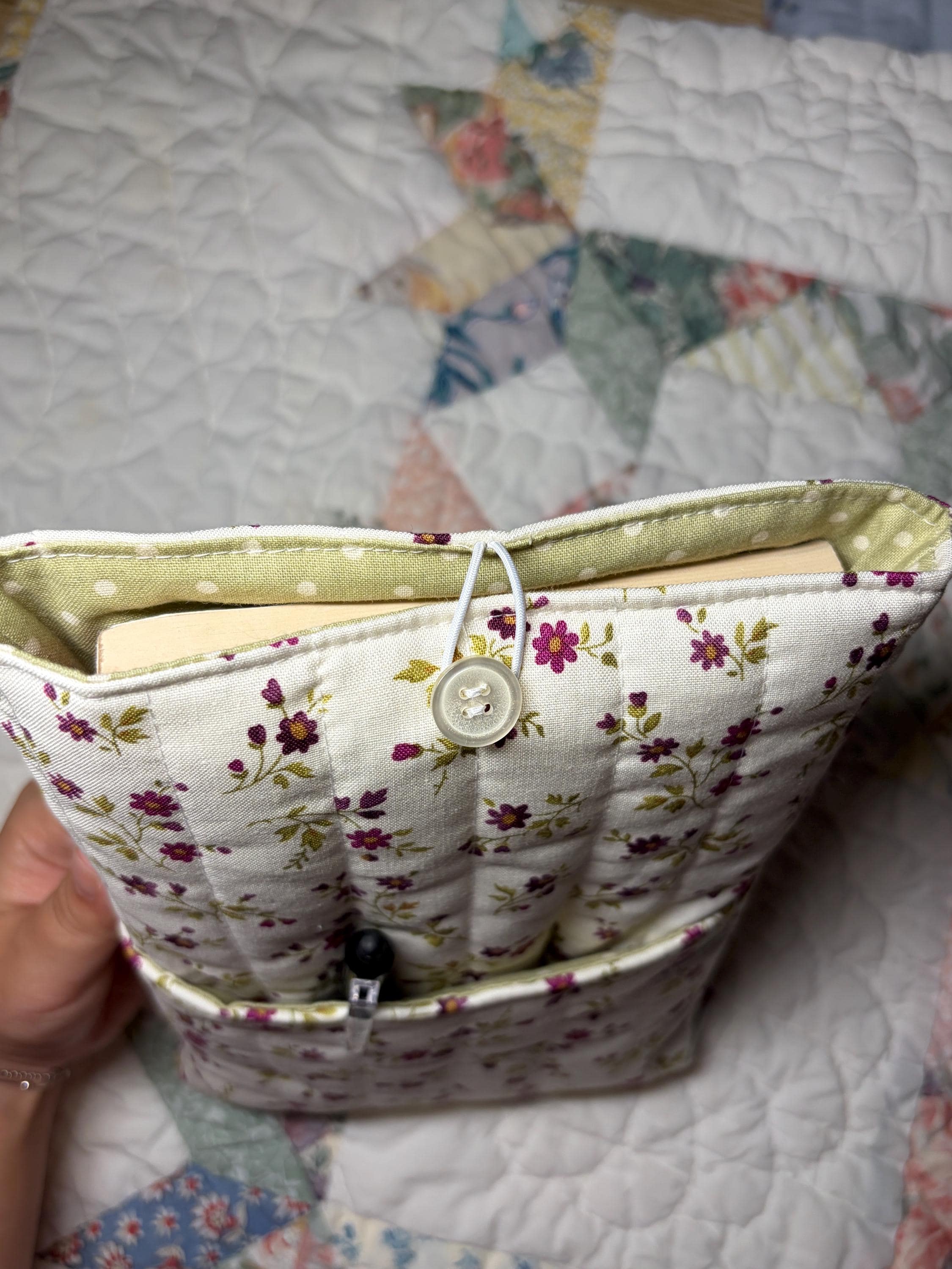 Floral Quilted Book Sleeve