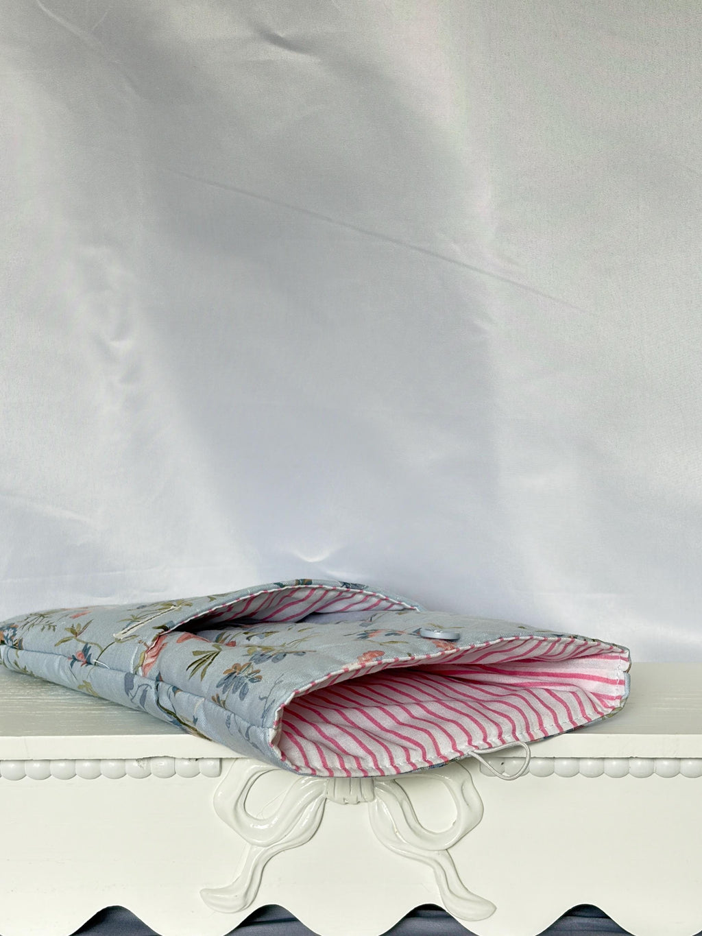 Blue Bird Quilted Book Sleeve - Paper back books and pocket