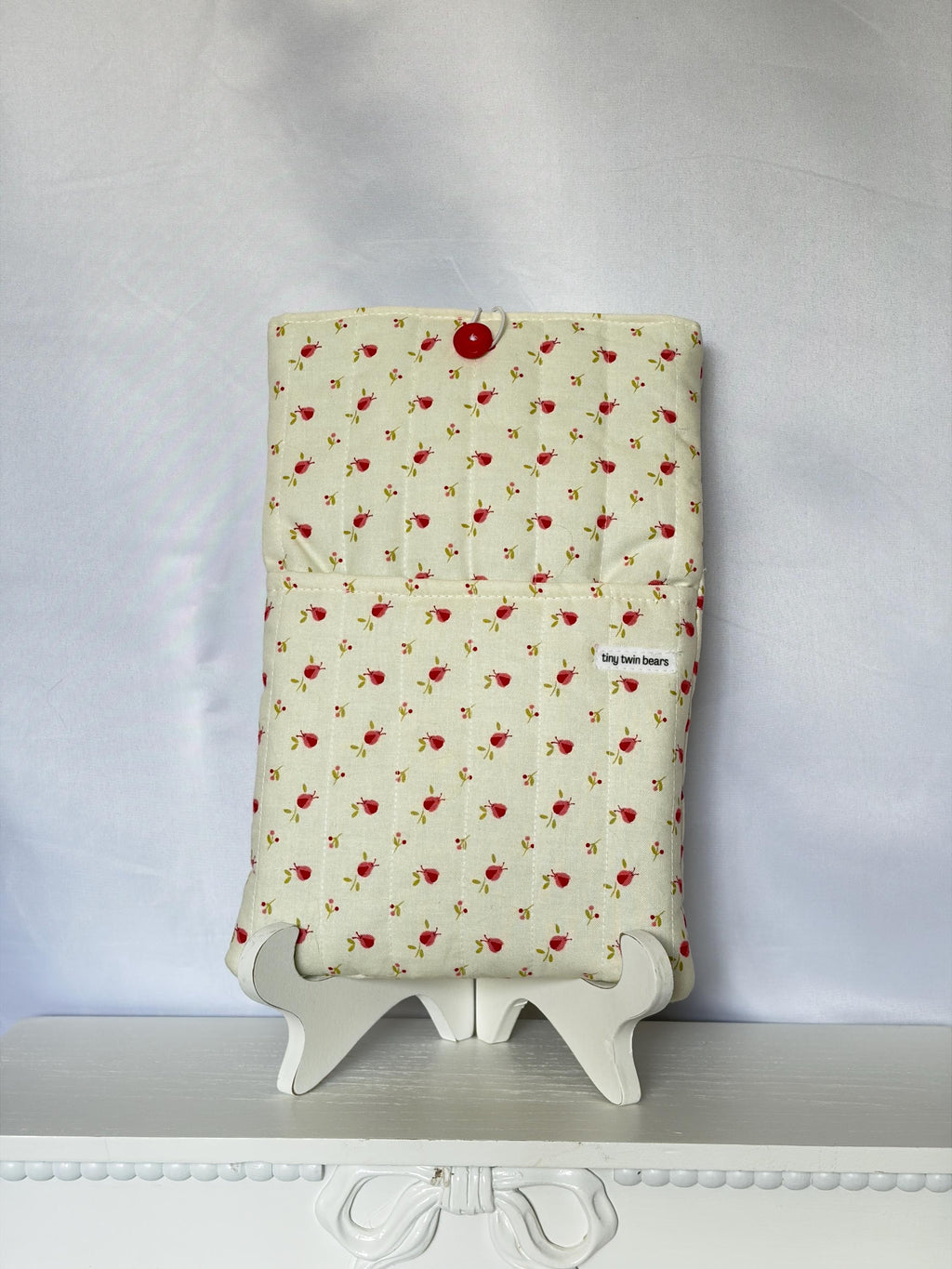 Lady Bug Quilted Book Sleeve